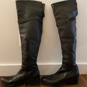 Black high knee genuine leather boots